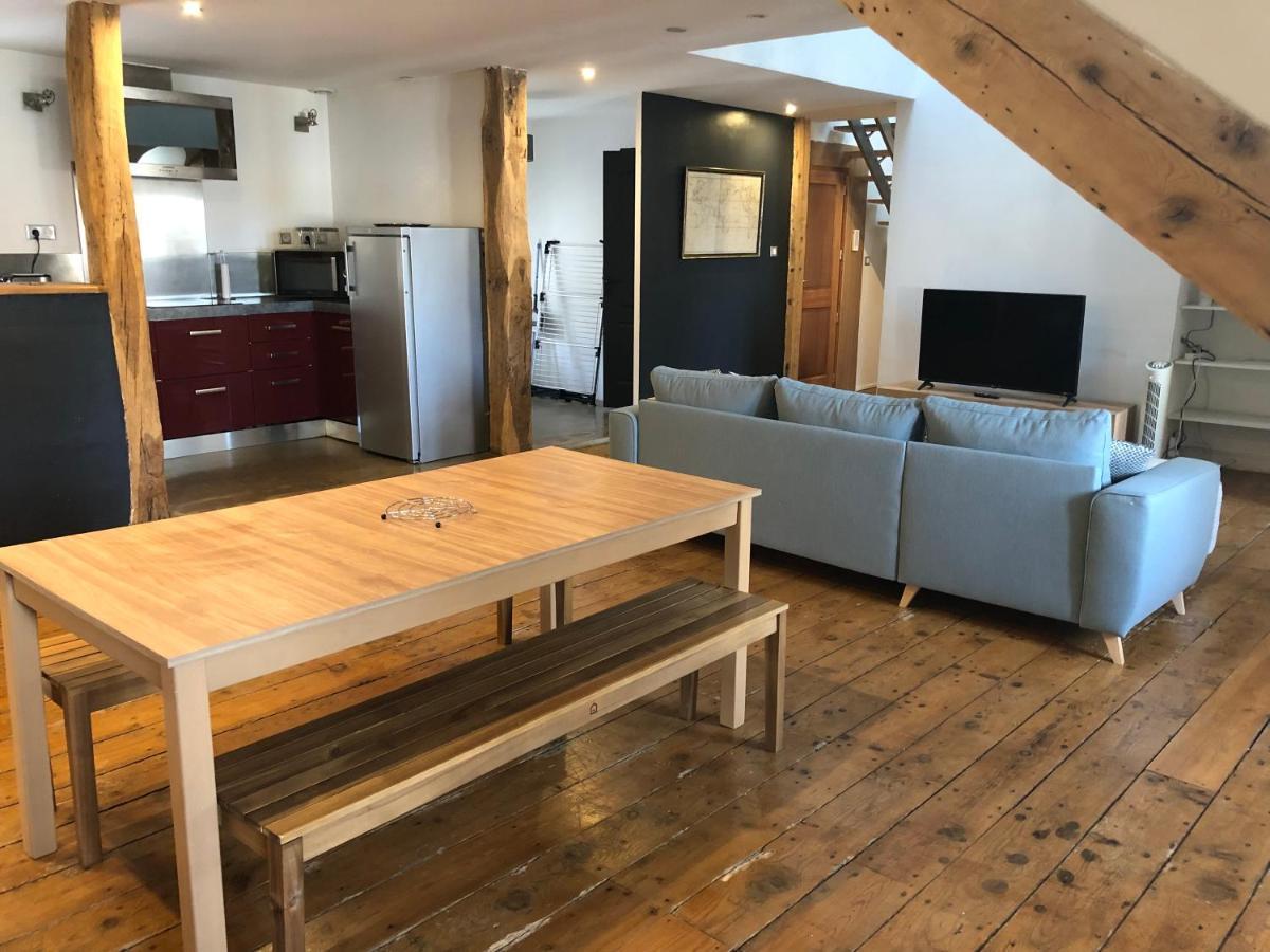 Apartament Loft Dans Les Pyrenees Oloron-Sainte-Marie Zewnętrze zdjęcie